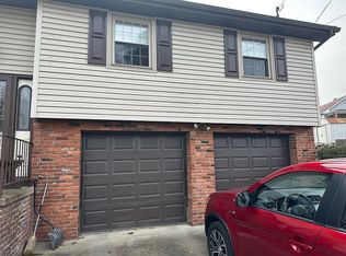 1814 Devonshire Rd, Coraopolis, PA 15108