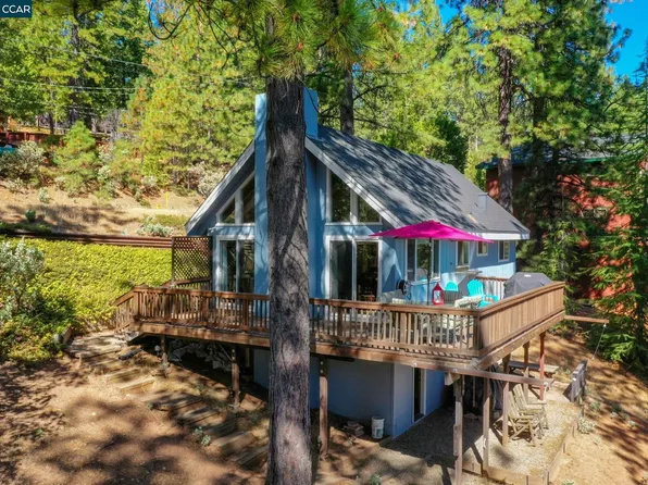 2745 Elizabeth Dr, Arnold, CA 95223