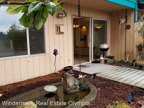 3rd image of 1706 Evergreen Park Ln SW