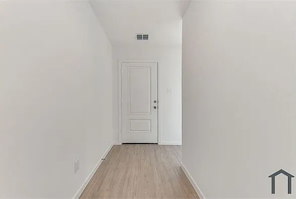 4017 Equestrian Dr — Photo 14