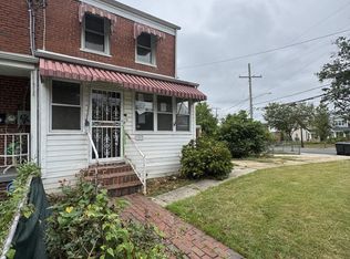 121 49th St SE, Washington, DC 20019