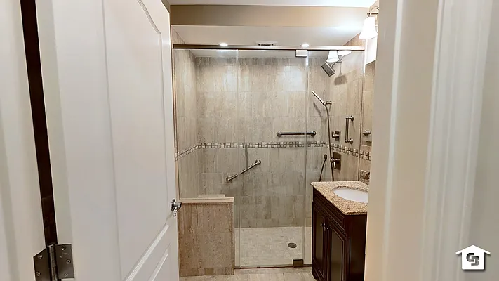 Sold by Coldwell Banker Reliable Real Estate | media 10