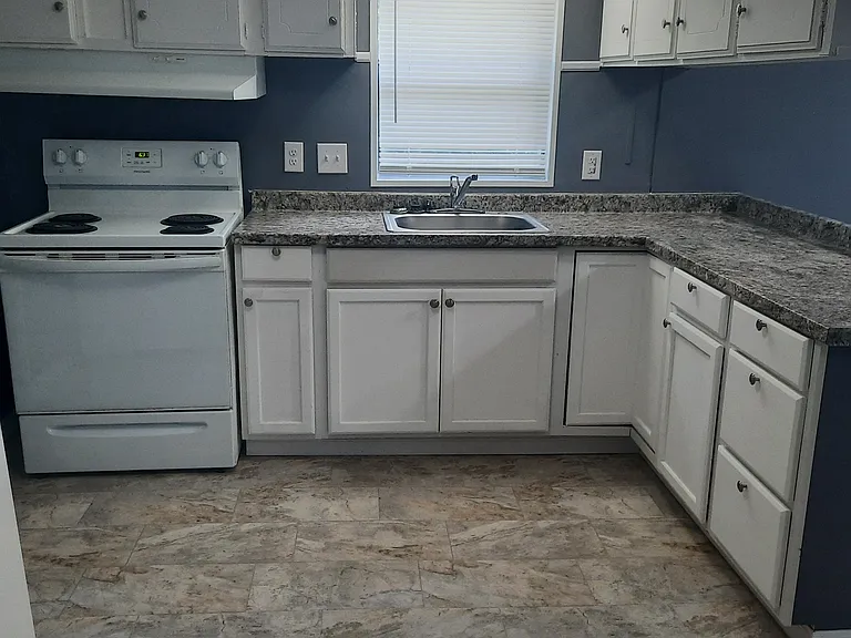 Kitchen - Lazy Susan cabinet