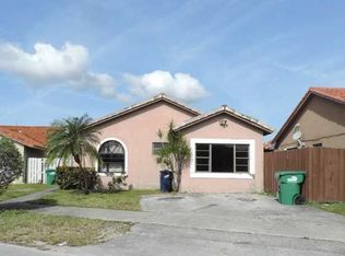 15485 SW 57th Ter, Miami, FL 33193