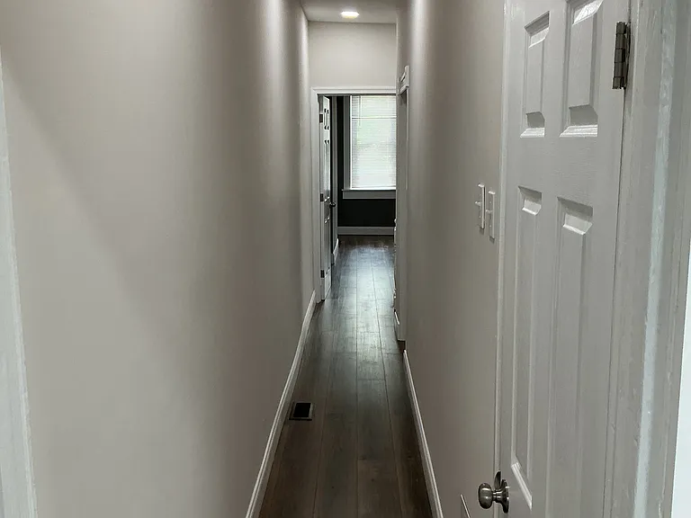 2519 W Fairmount Ave — Photo 11