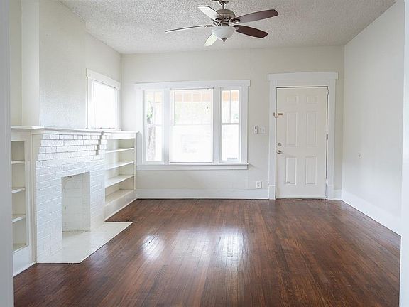 5th image of 3016 College Ave