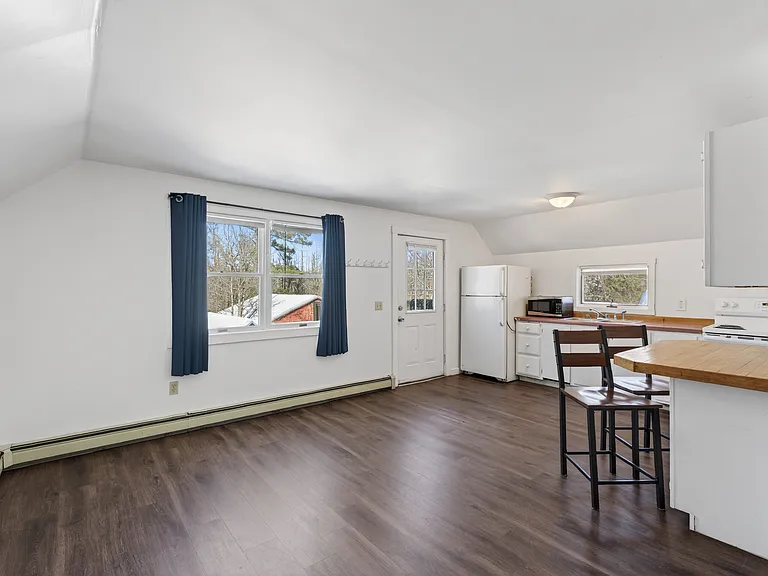 4 Tucker St #4 — Photo 1
