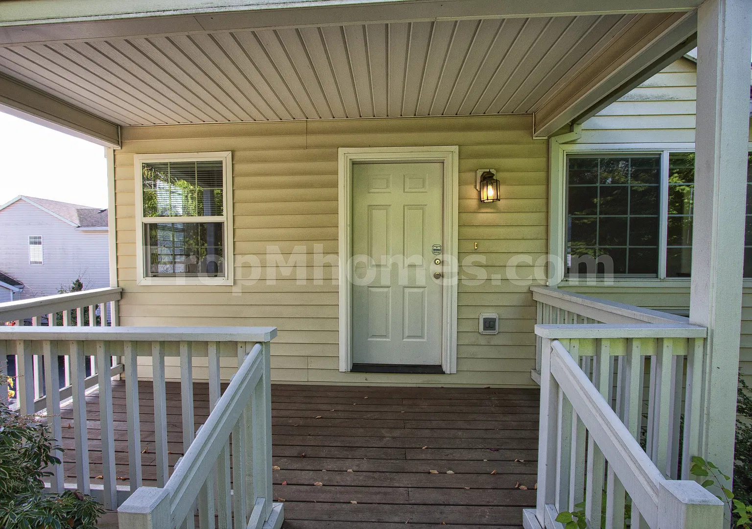 Inviting 1-Bedroom Home in Clackamas with Private Garage! — Photo 3