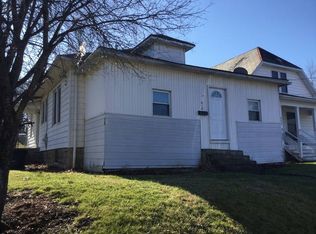 818 Ayers St, Zanesville, OH 43701