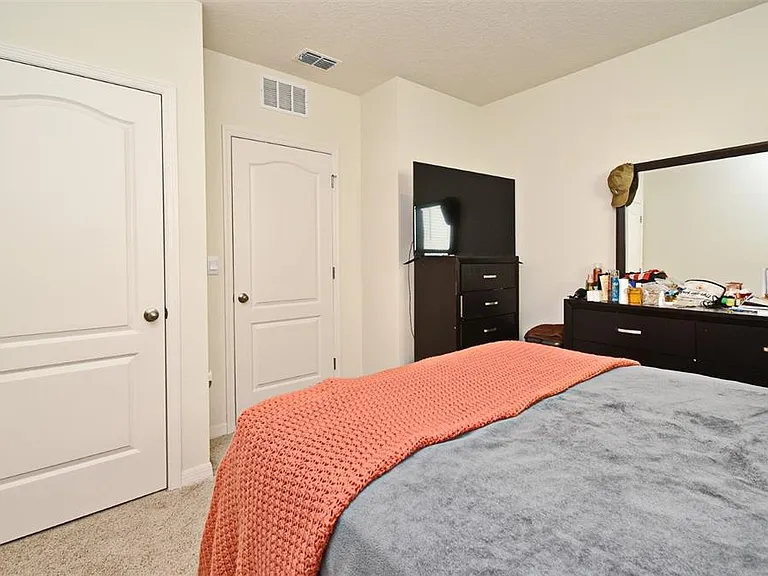 440 Baroness Way — Photo 27