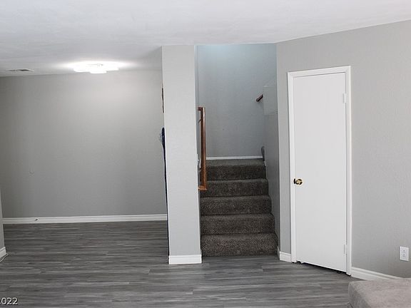 4th image of 4064 N Browndeer Cir