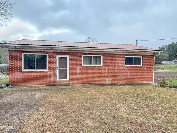 1238 Sunrise Dr, Newport, TN 37821