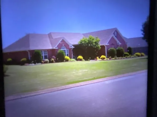 28 Austin Cv, Jackson, TN 38305