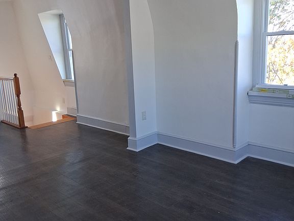 4th image of 1568 N 10th St #3