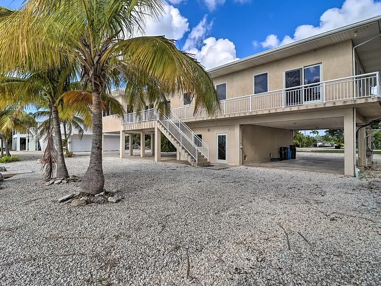 1310 Sugarloaf Blvd — Photo 32