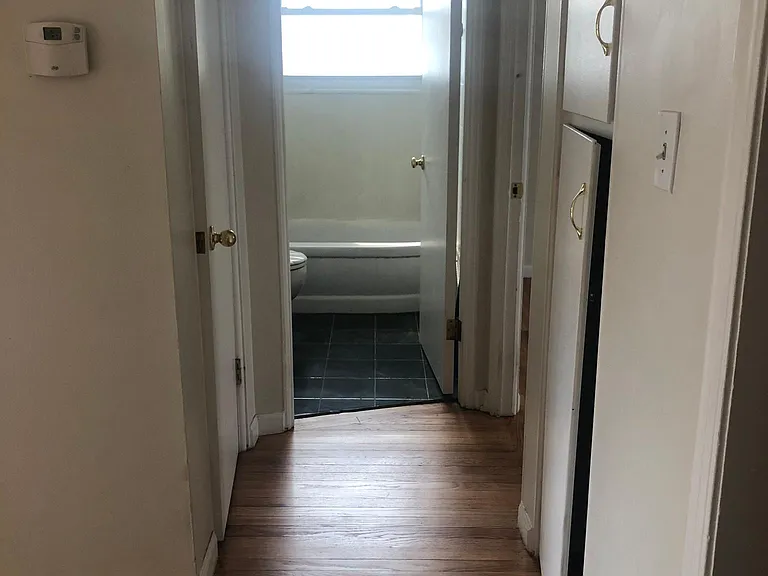 824 W 4th St #824 — Photo 9