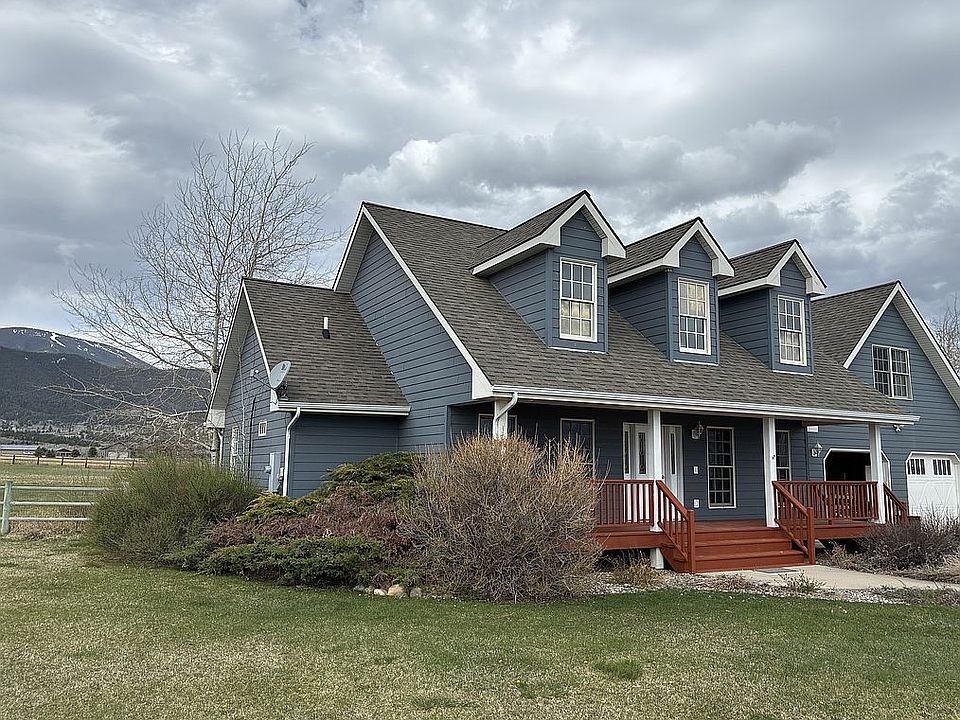 2nd image of 36 Meadowood Cir