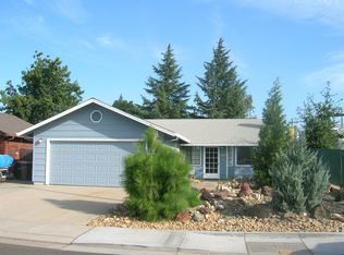 399 E Indiana St, Woodbridge, CA