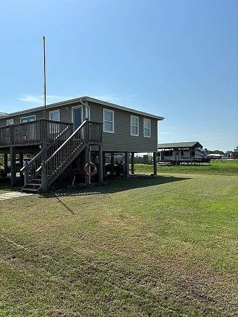 1st image of 985 Gulf Shores Dr