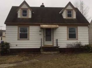 11913 Kensington Ave, Cleveland, OH