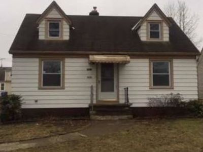 11913 Kensington Ave, Cleveland, OH, 44111