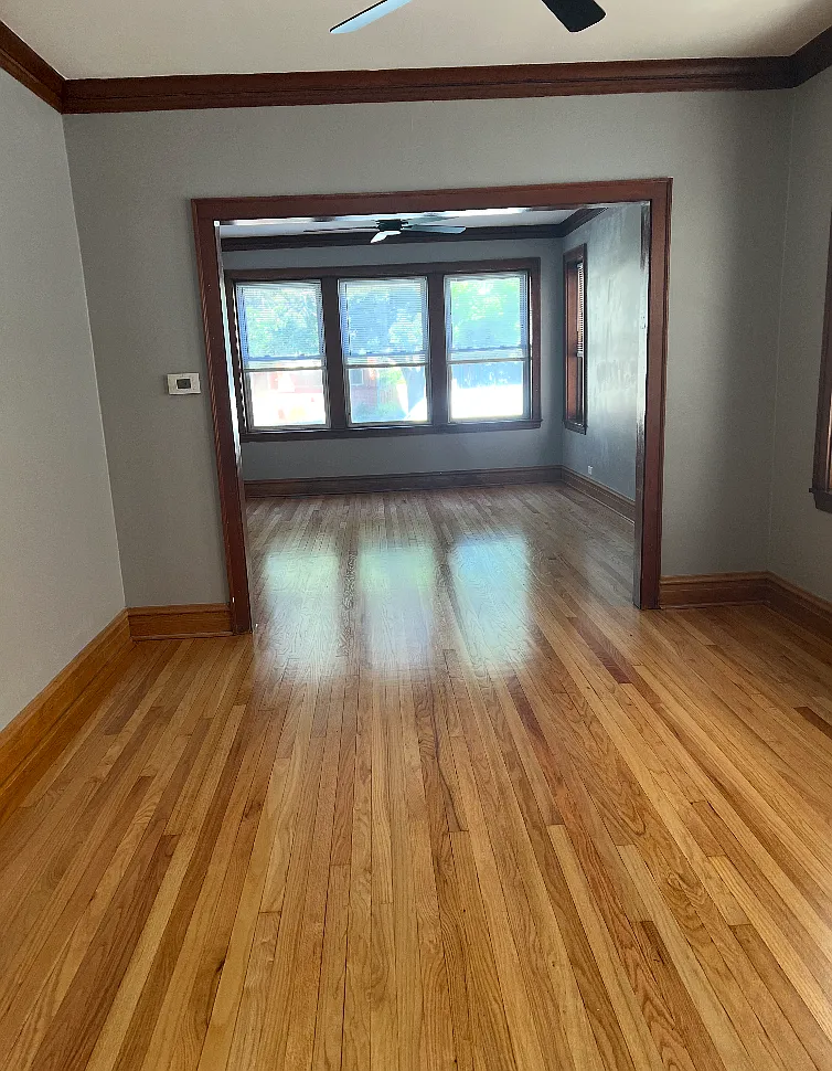 2 bed, 800 sqft, $1,600 — Photo 2