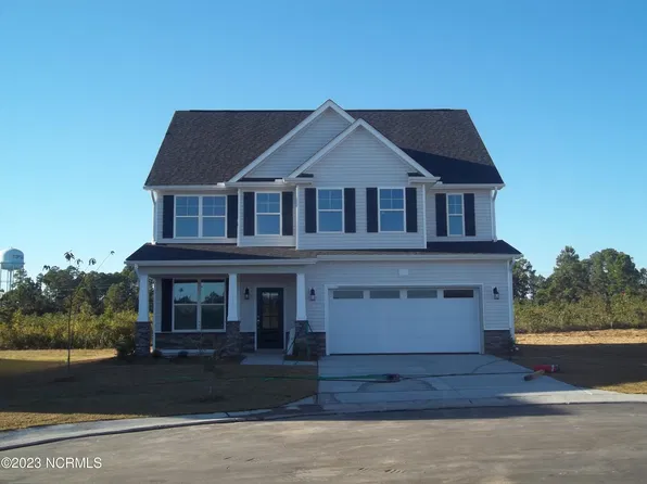 1113 Terraces Lane, Hampstead, NC 28443