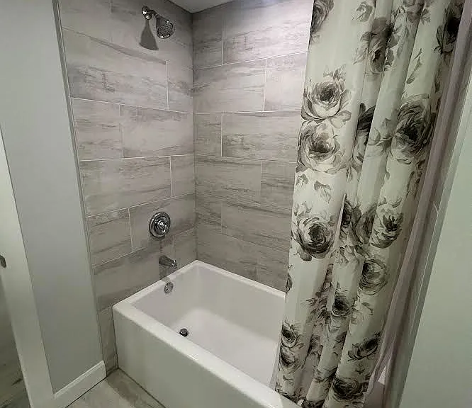 485 Oriole Pkwy #MAIN — Photo 19