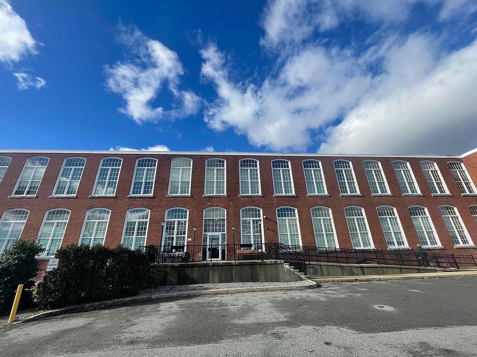 Building Photo 5