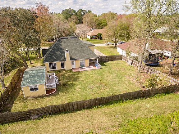 3rd image of 1766 Lakemont Cir