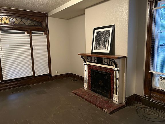 5th image of 429 Heywood Ave #1
