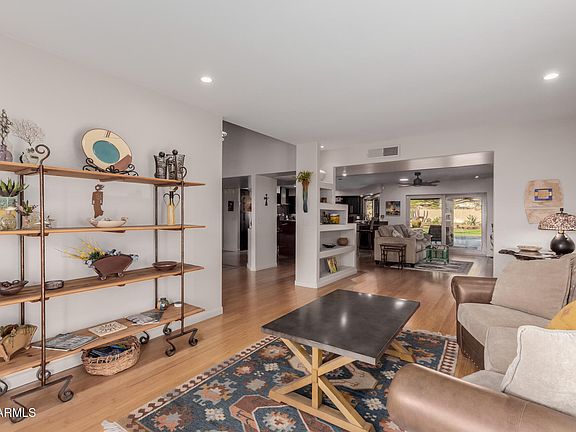 5th image of 7656 E ASTER Drive