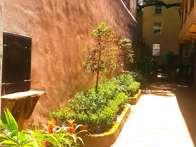 722 Saint Louis St #100 — Photo 15