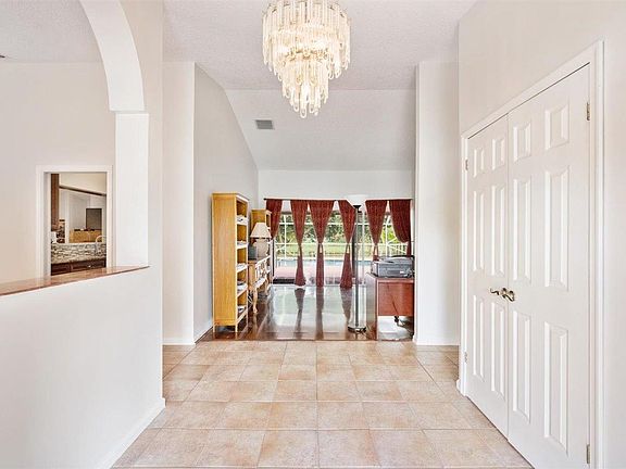 Home For Sale In Sugar Pond Manor