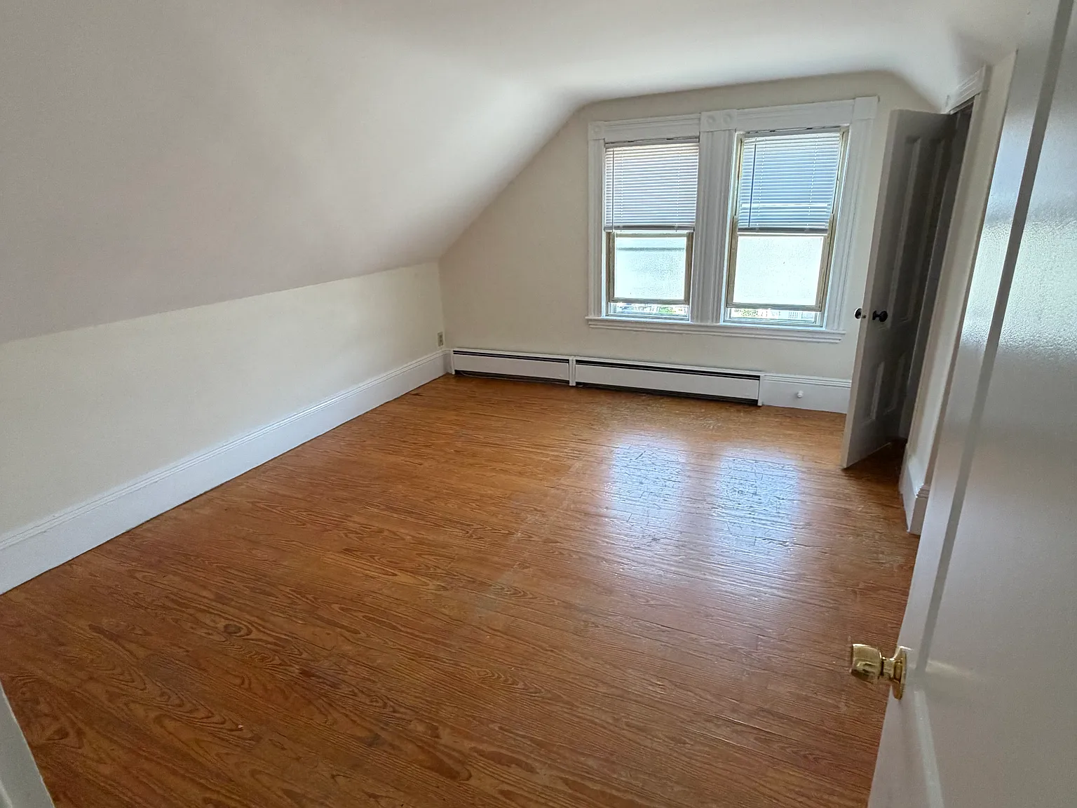 233 Washington St — Photo 3