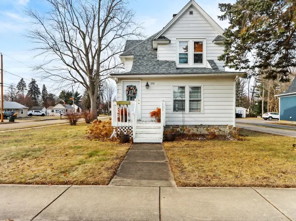 201 North 5th AVENUE, Walworth, WI 53184