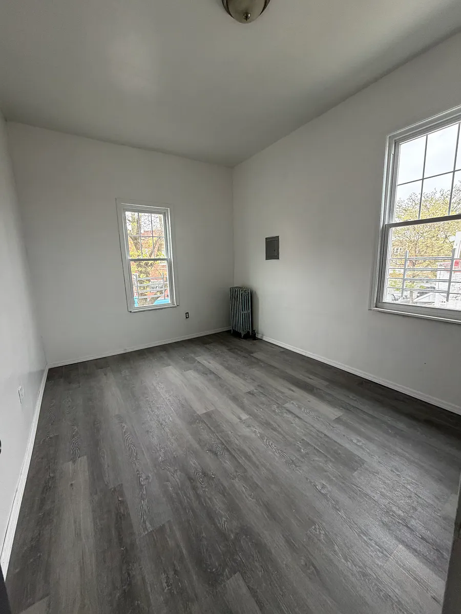 Building Photo - 1200 Havemeyer Ave #2
