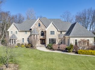 45 Sneider Rd, Warren, NJ 07059