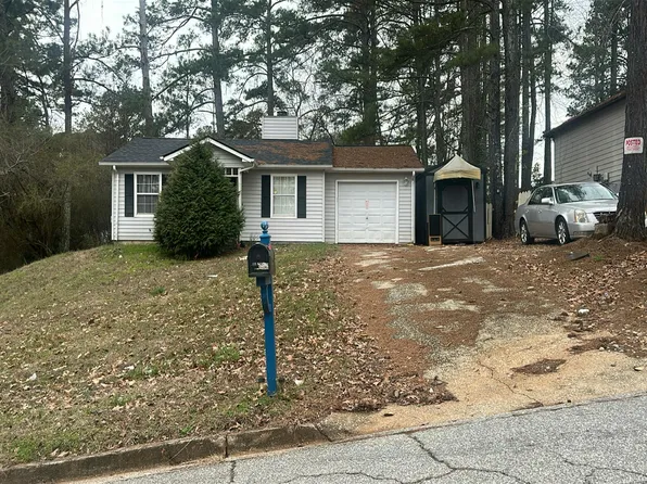 7605 Old South Ln, Jonesboro, GA 30236