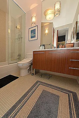 Sold by Sherwood Residential | media 16