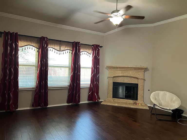 11812 Bertram Rd — Photo 6