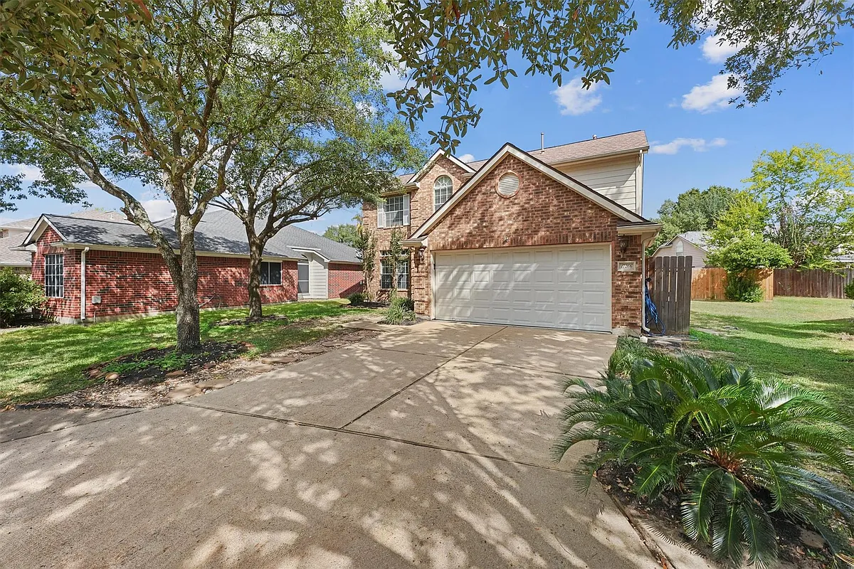 Building Photo - 17206 Stonebridge Trl