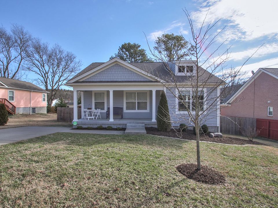 1st image of 108 Bradford Dr