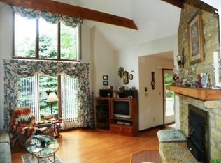 7221 N County Line Rd, Milan, IN 47031