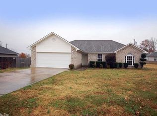 607 Shani Dr, Beebe, AR 72012