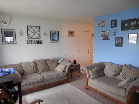 3rd image of 3861 S Westmont Ave