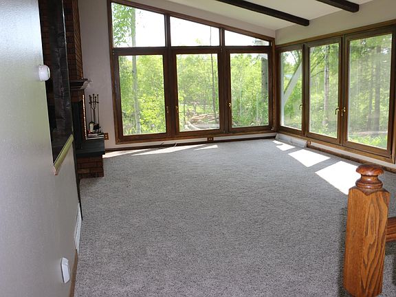 5th image of 2044 Wildwood Dr