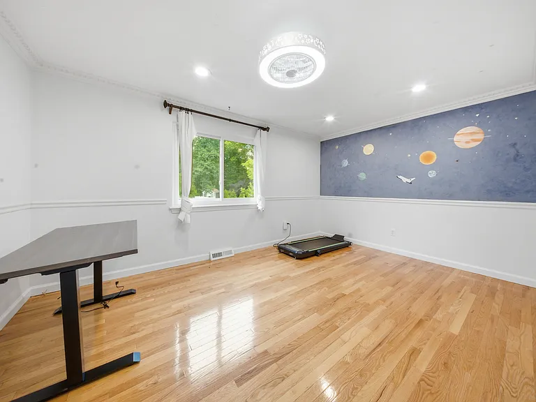 7 Sherborne Cir — Photo 15