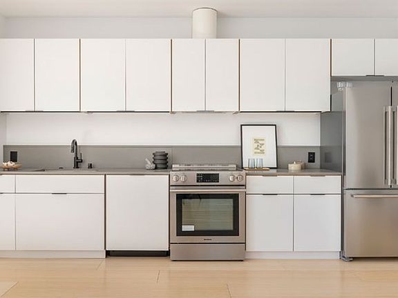 5th image of 3400 Piedmont Ave #403