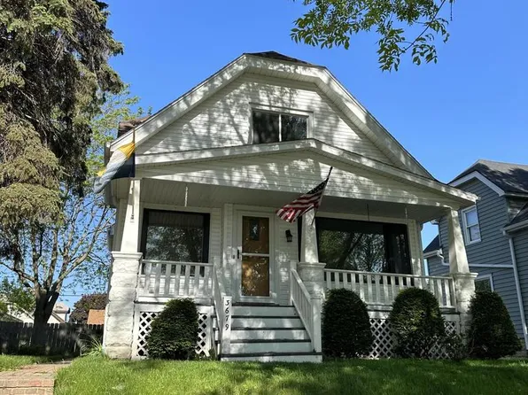 3679 South Rutland AVENUE, Saint Francis, WI 53235